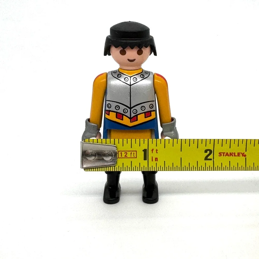 Vintage 1993 Playmobil Conquistador Knight Action Figure Yellow Blue